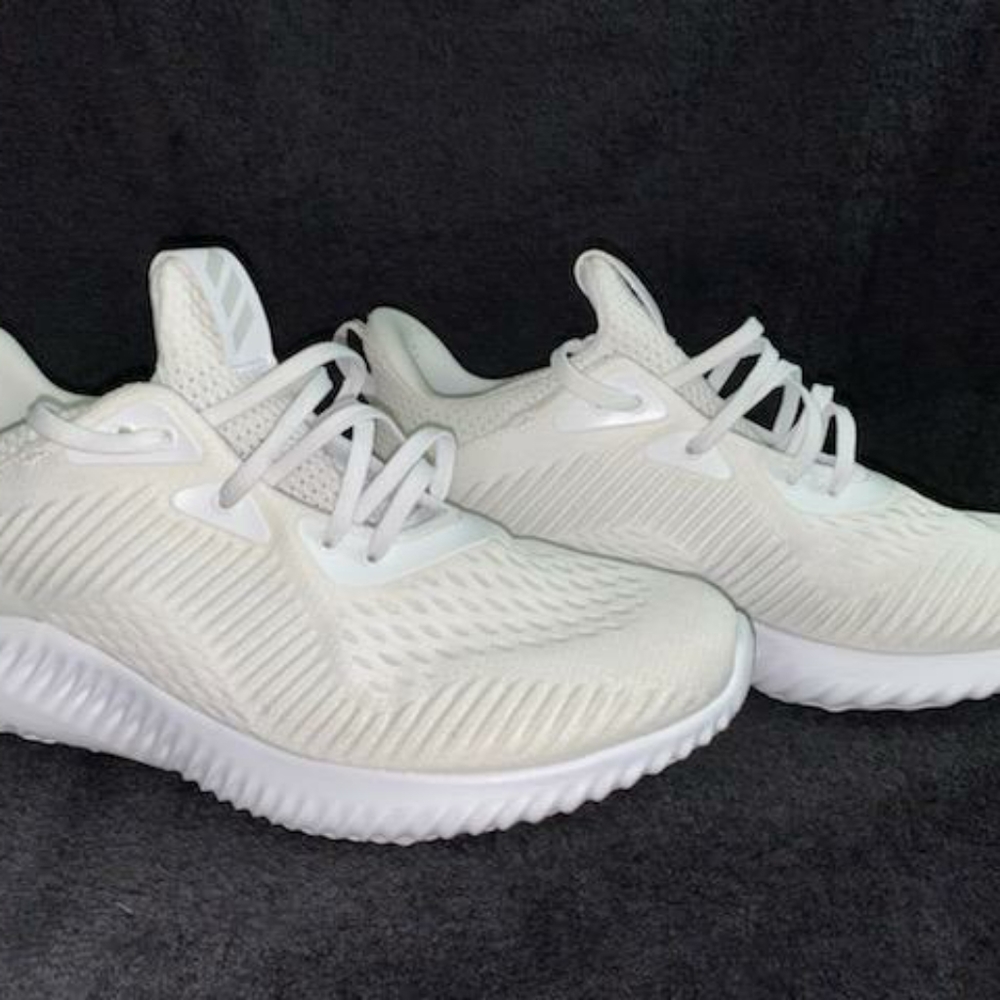 Adidas AlphaBounce sneakers